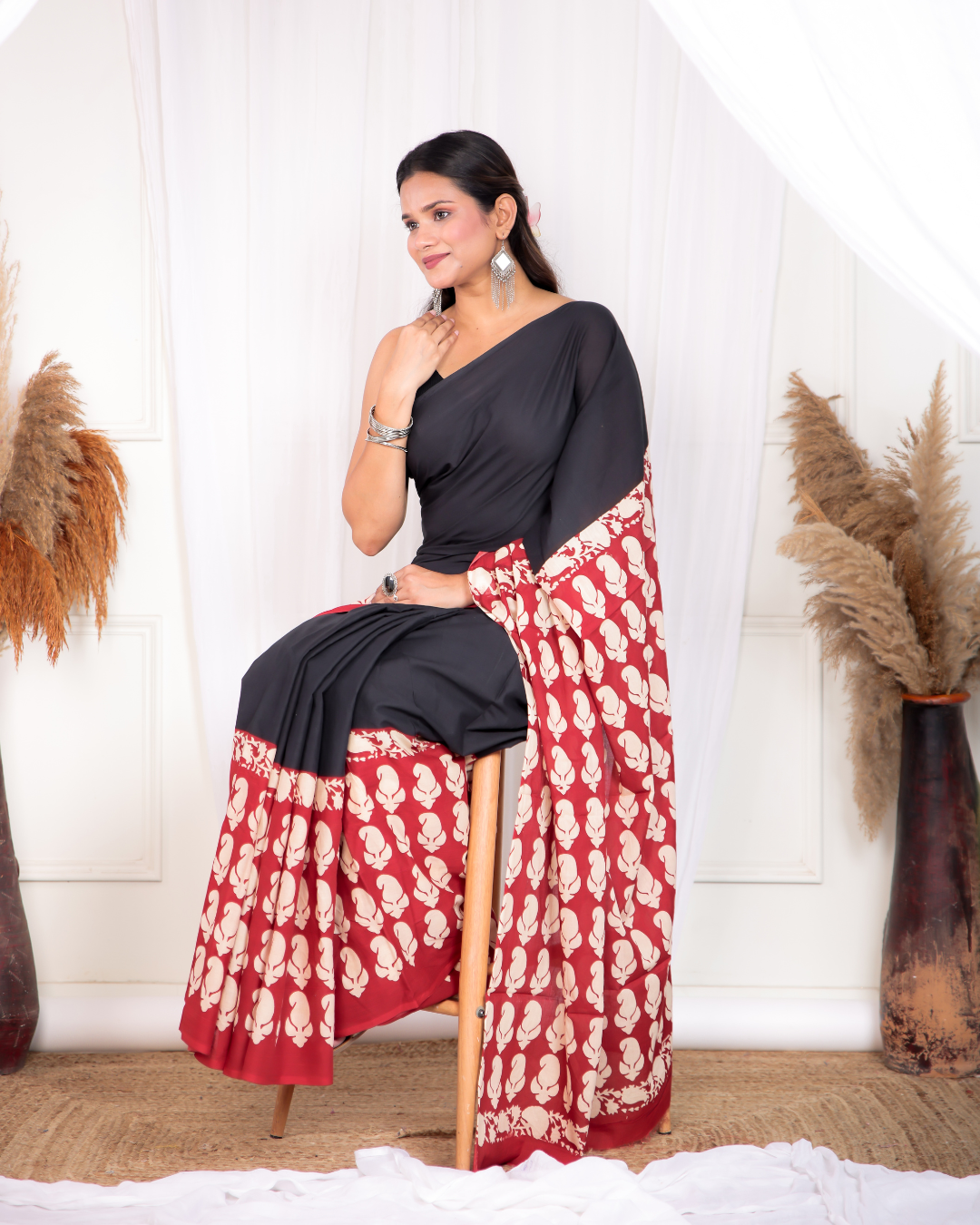 Mudran Floral Buti Blockprinted Mulmul Saree