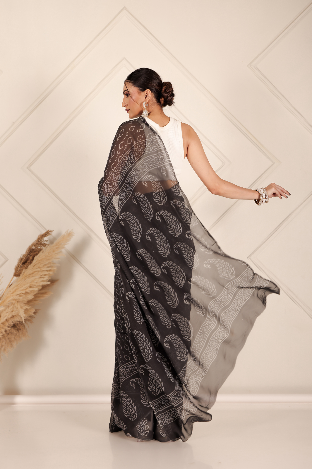 Organza Black