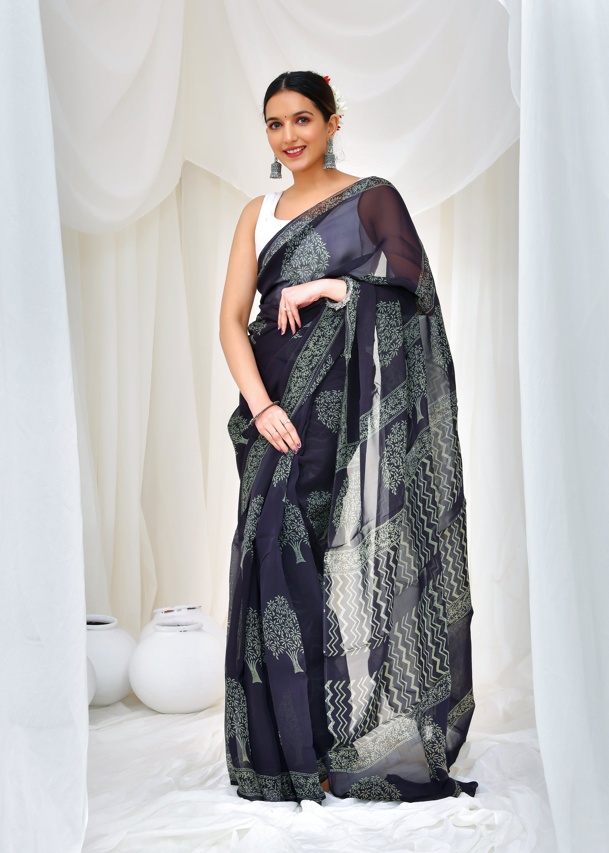 Monochrome Bloom Saree