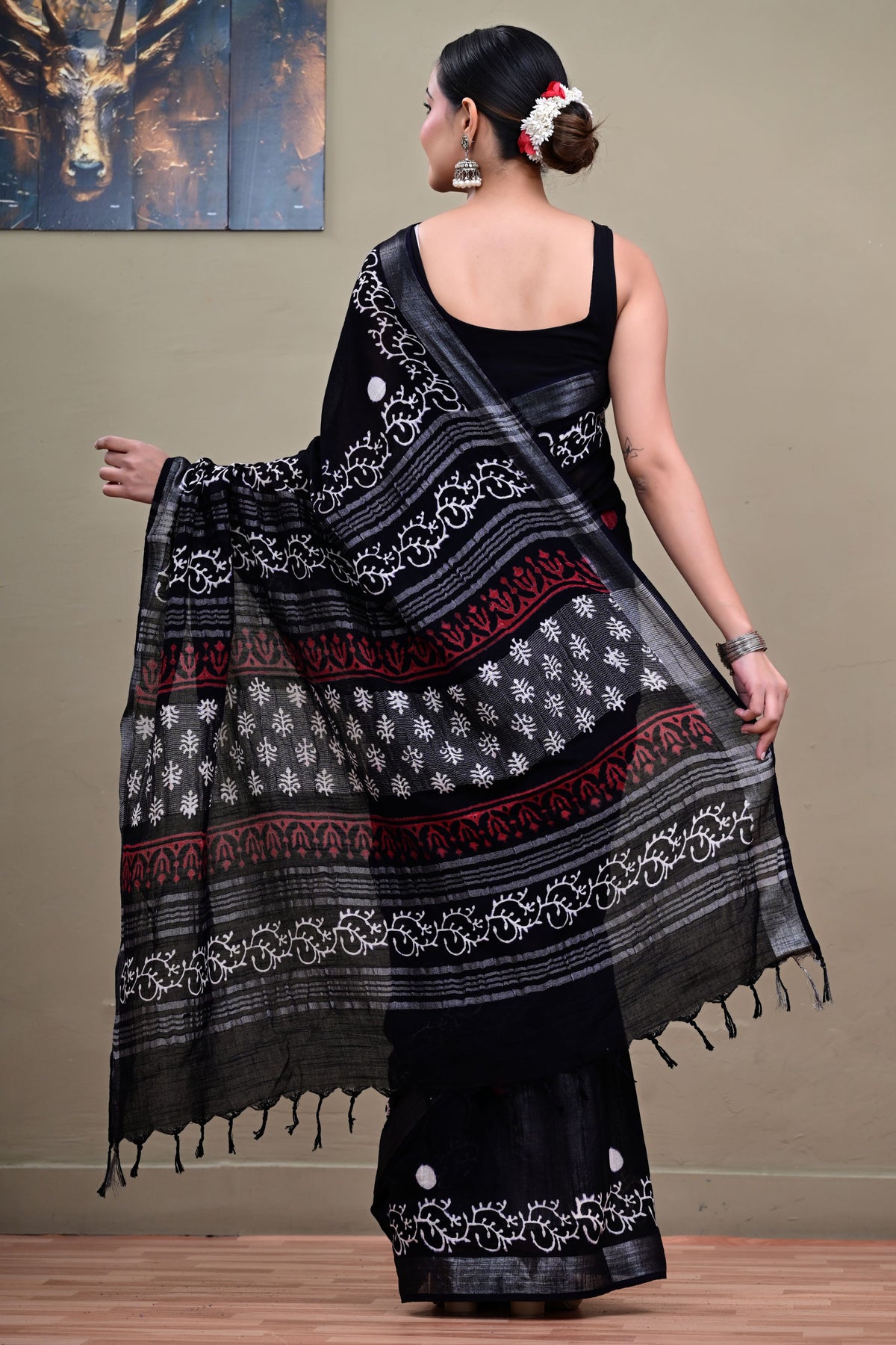 Retro Remix Linen Saree