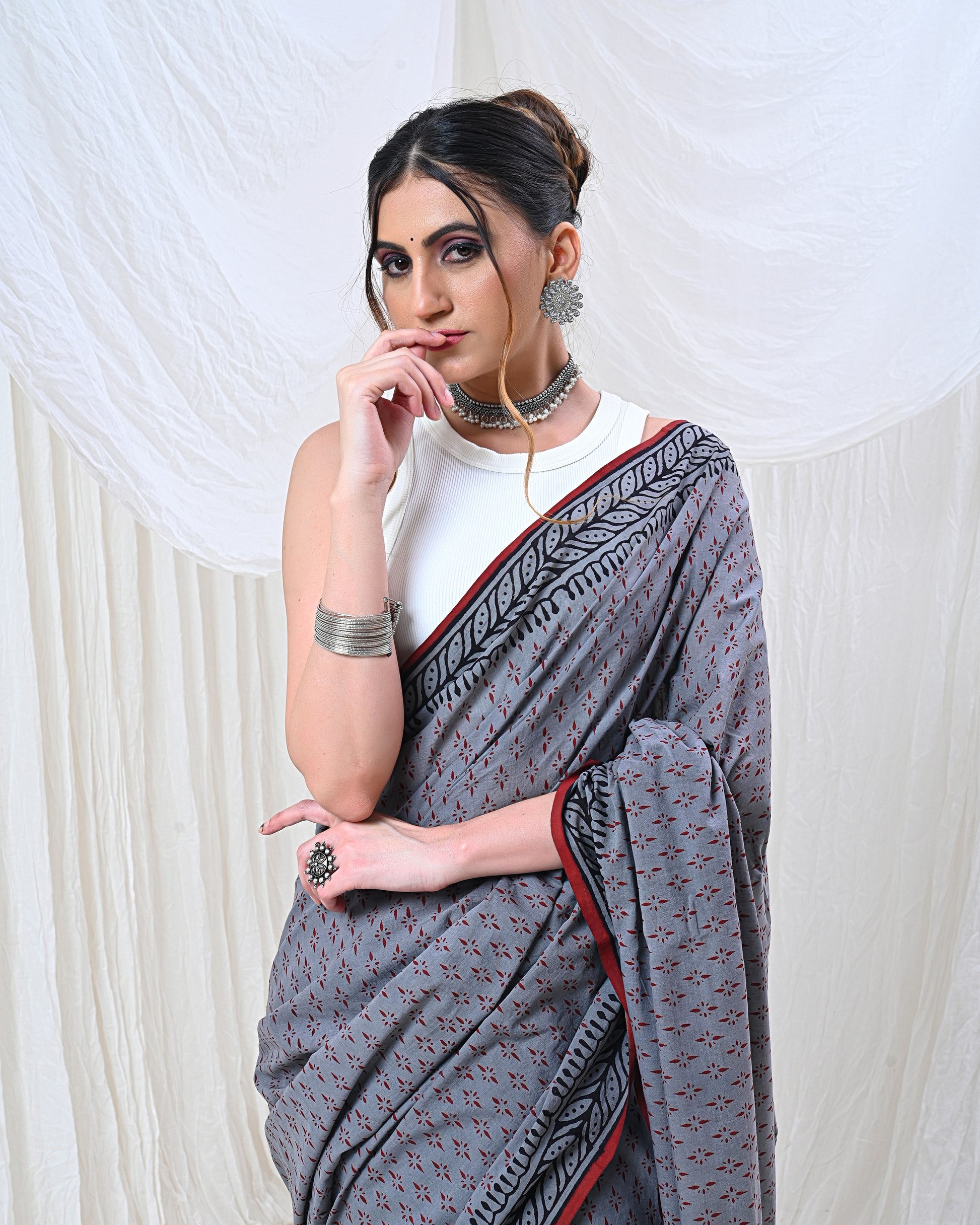 Grey Aranya Saree