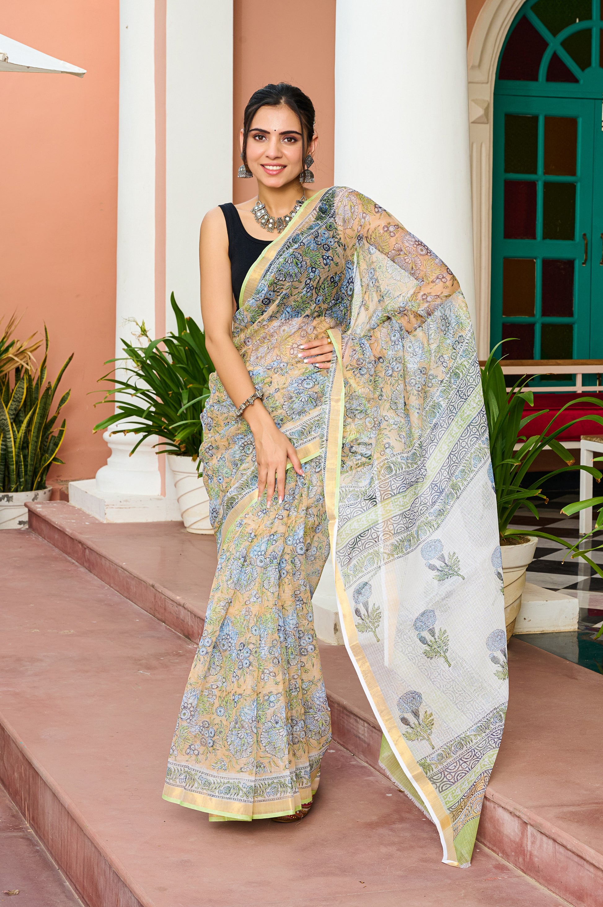 Garden Love Saree