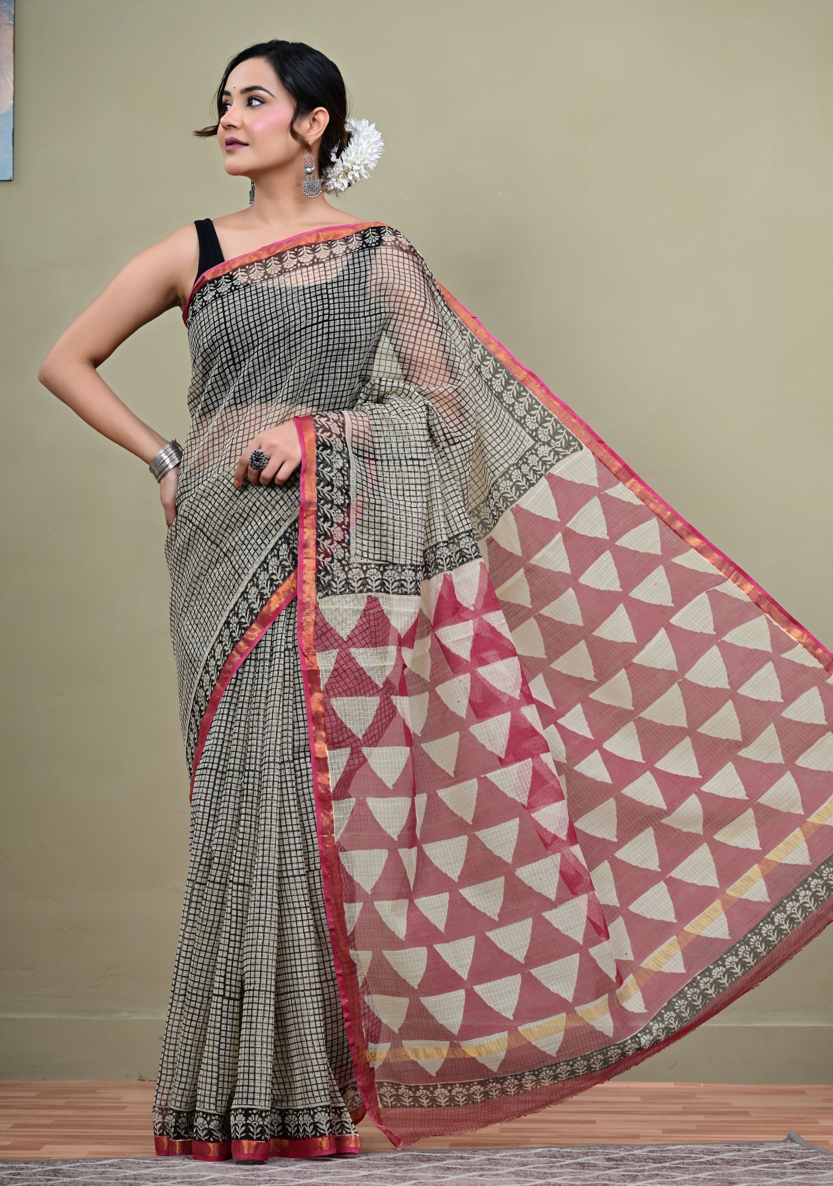 Bold Stripes Kota Saree