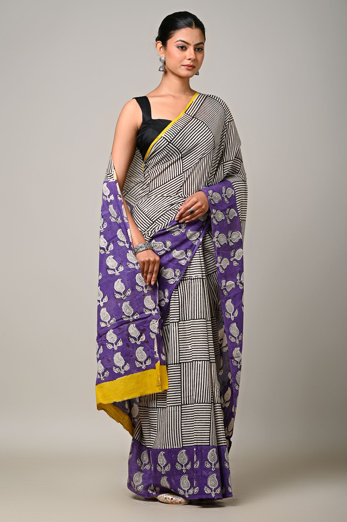 Royal Rim Saree