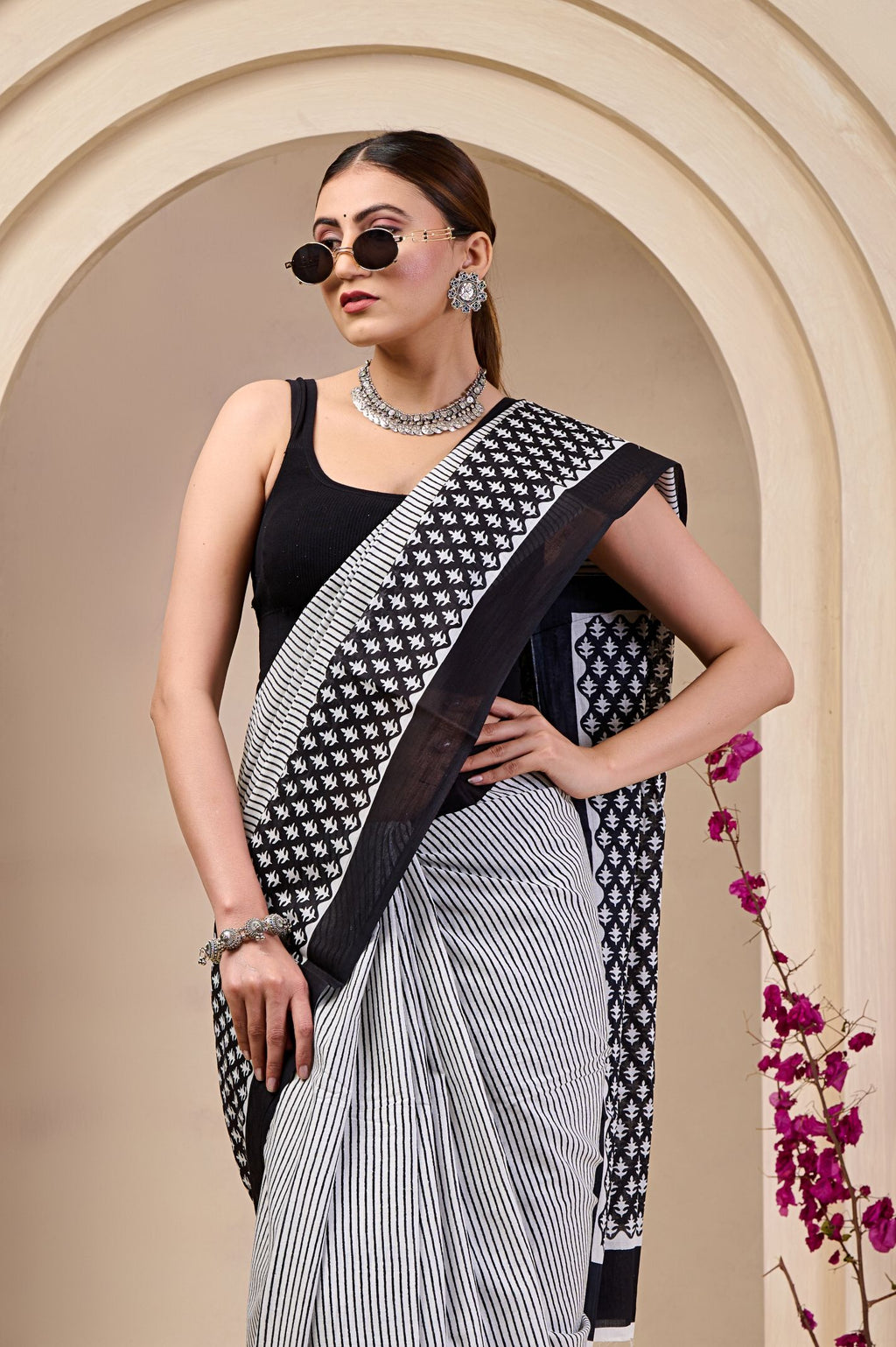 Ink Thread Mulmul Saree
