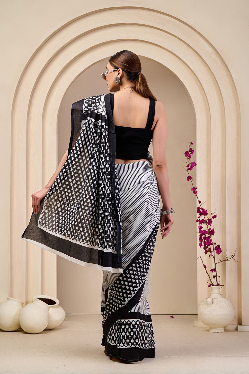 Ink Thread Mulmul Saree