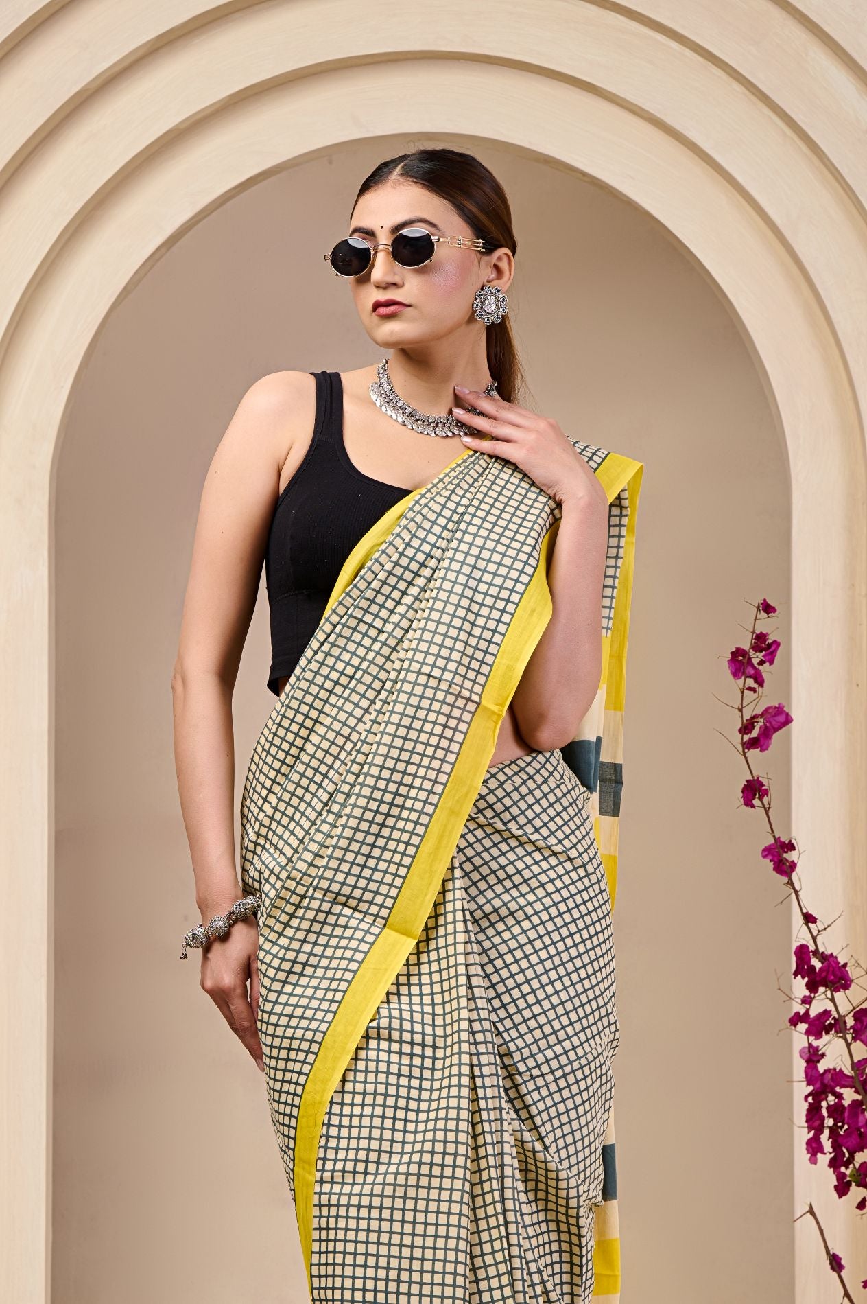 Linear Glow Mulmul Saree