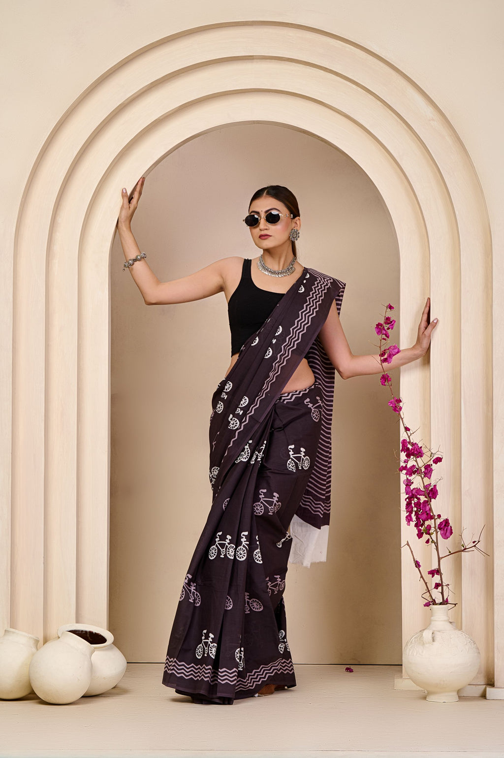 Cocoa Curve Mulmul Saree