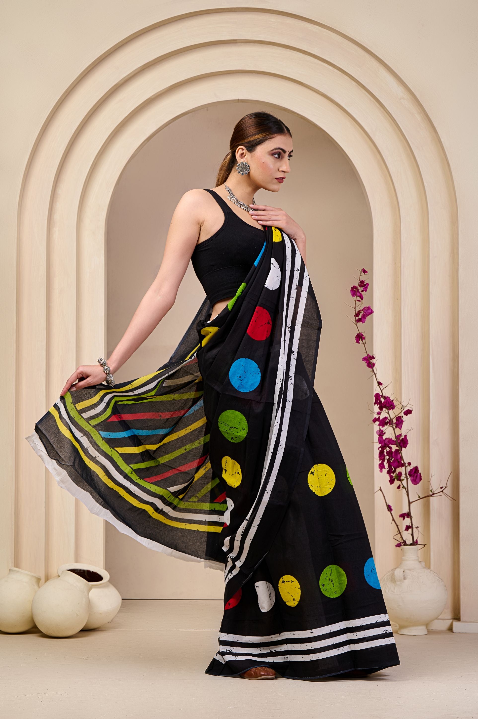 Polka Pulse Mulmul Saree