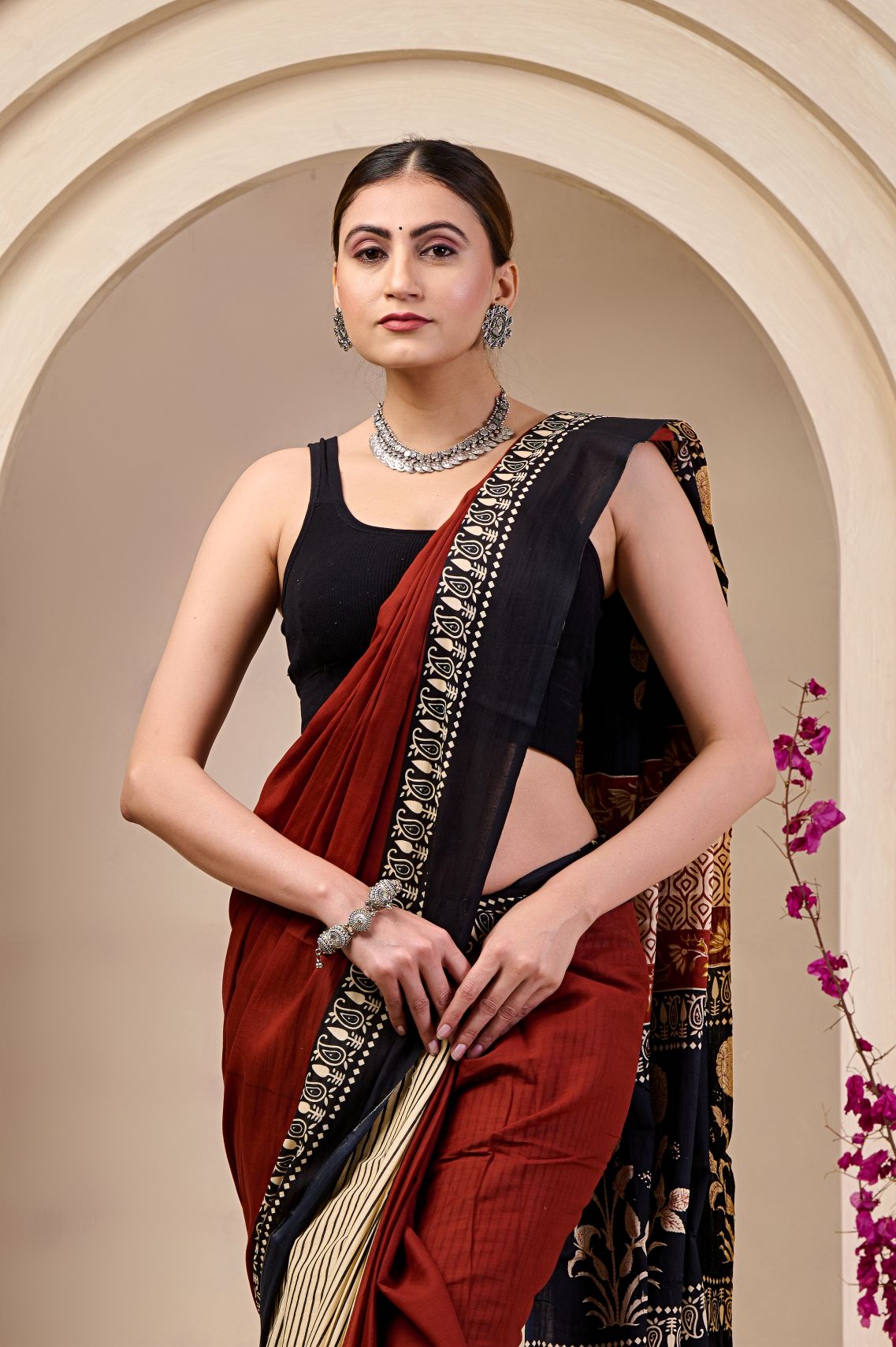 Garnet Grid Mulmul Saree