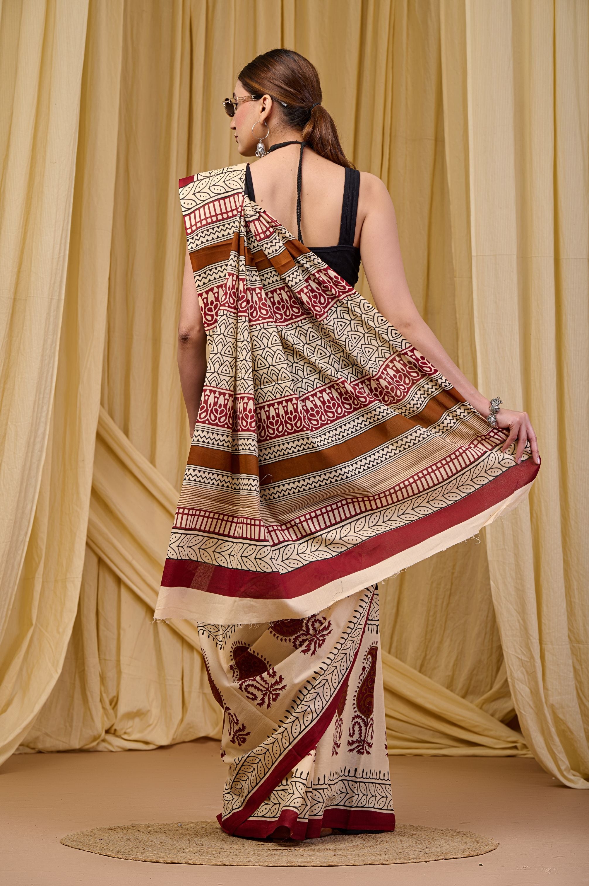 Ebon Veil Mulmul Saree