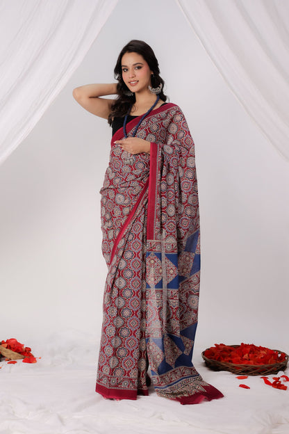 Crimson Queen Mulmul Saree