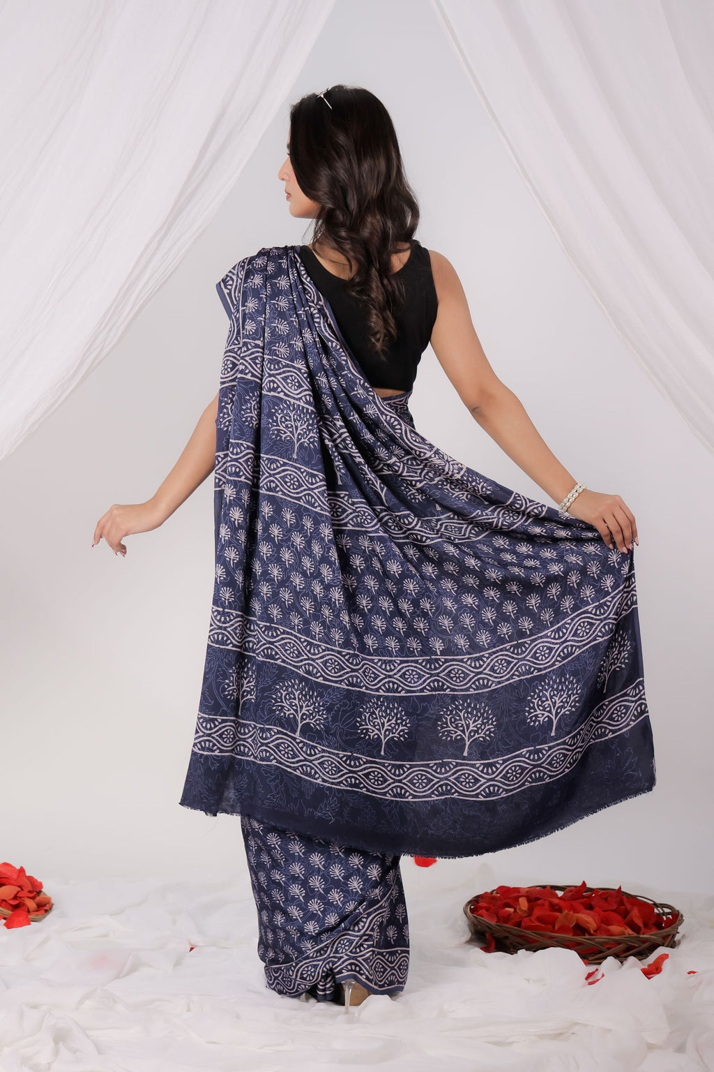 Floral Noir Modal Saree