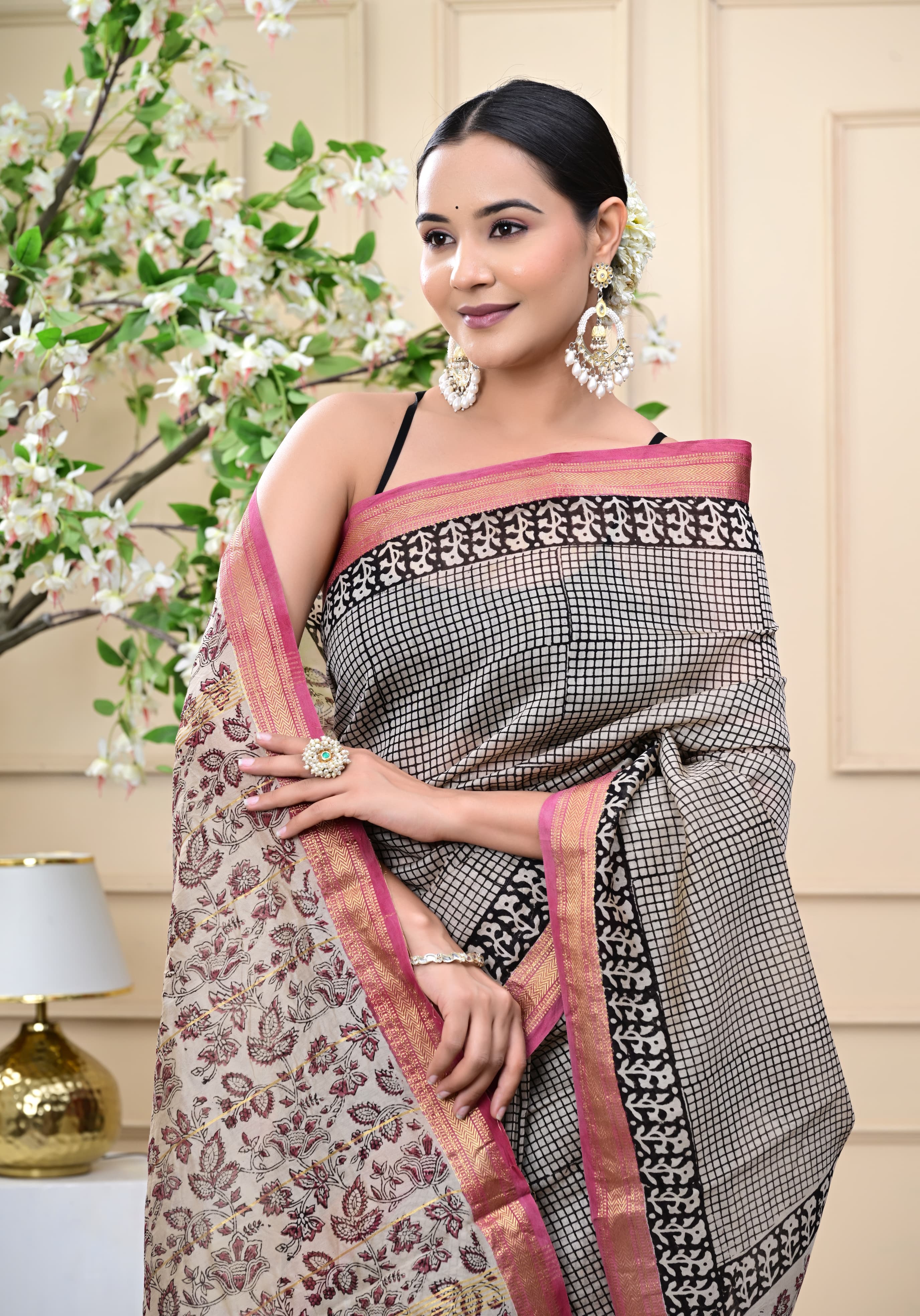 Chic Streak Blockprinted Saree