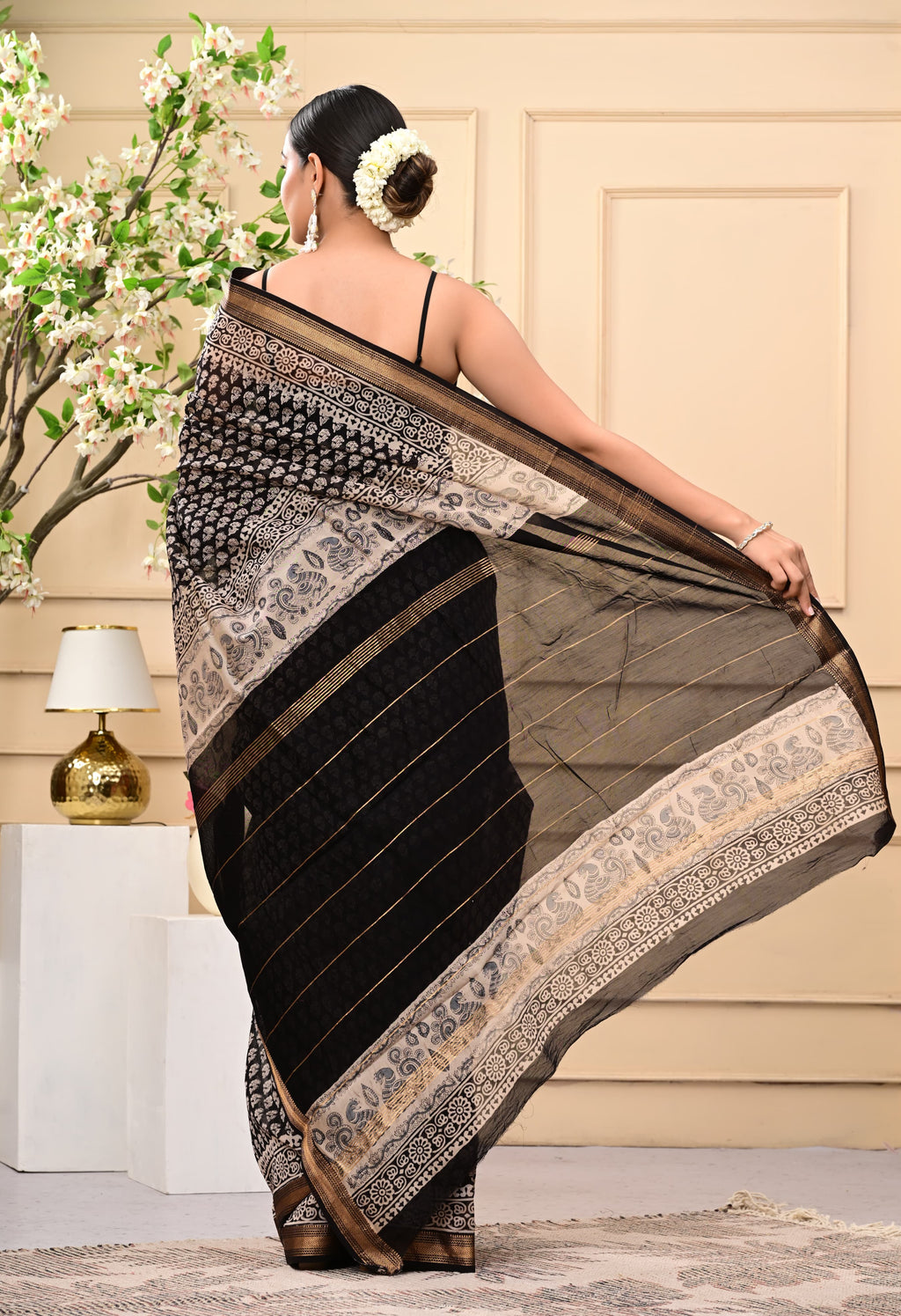 Ebon Weave Saree