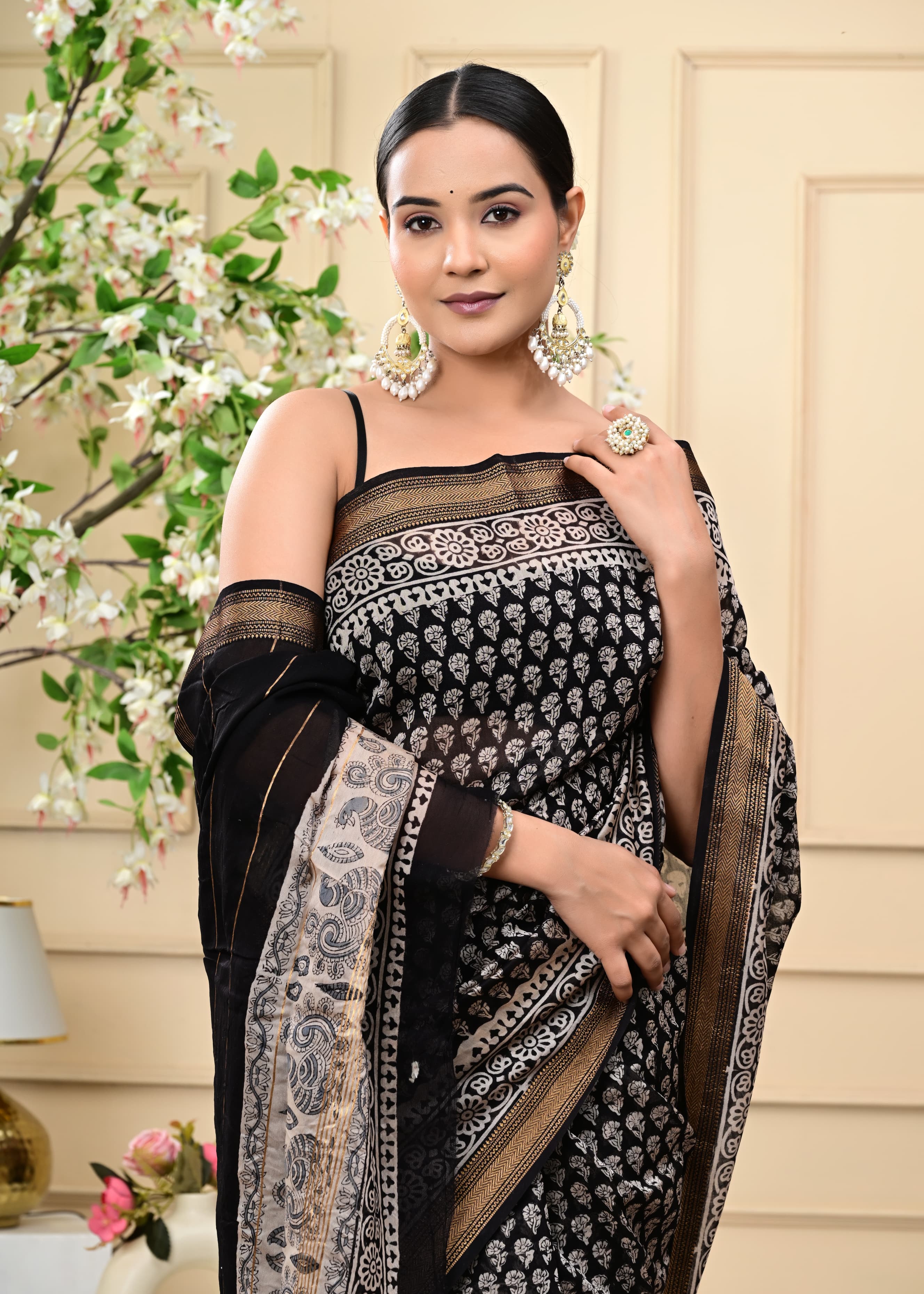 Ebon Weave Saree