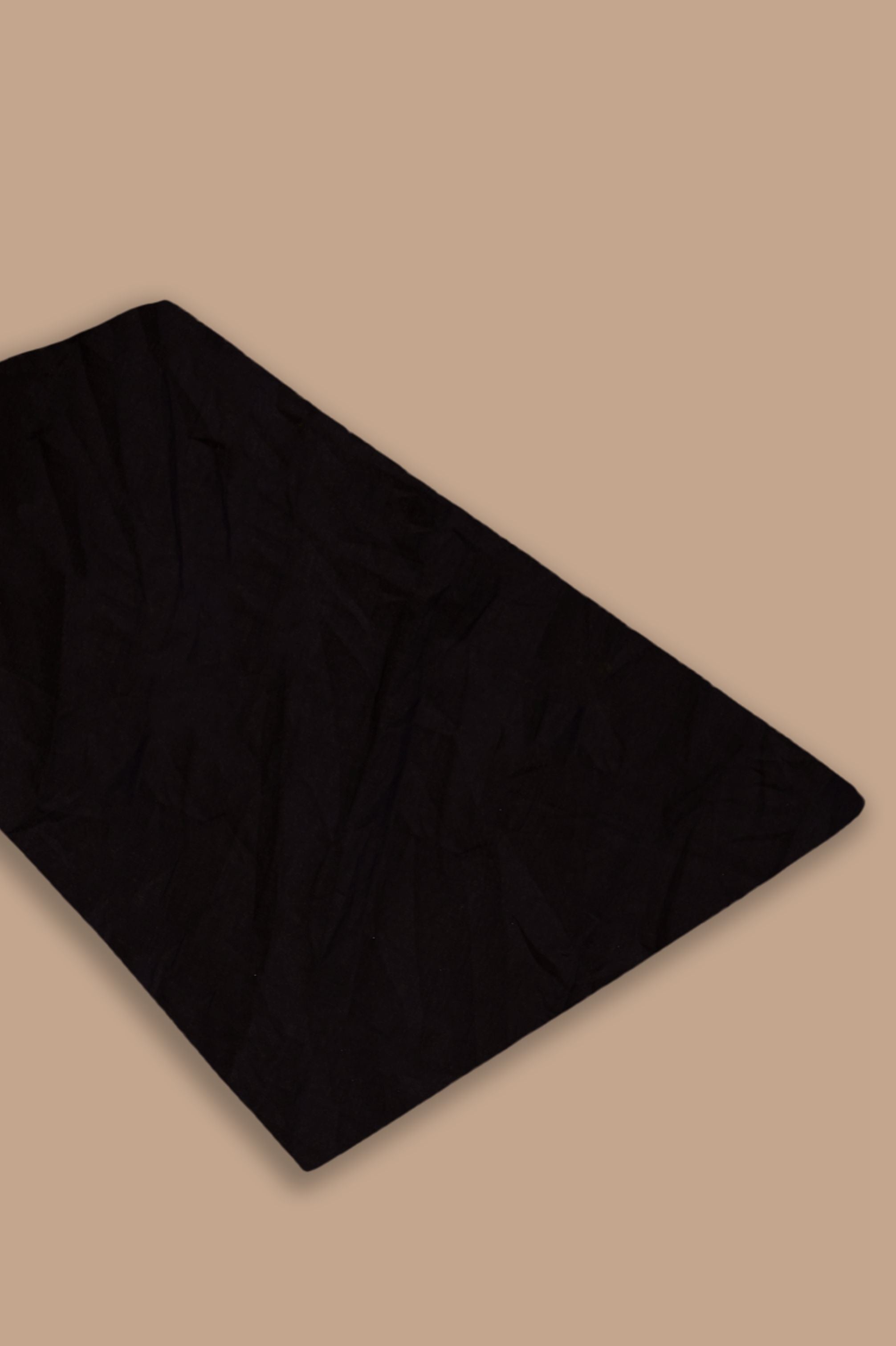 Linear Glow Mulmul Saree