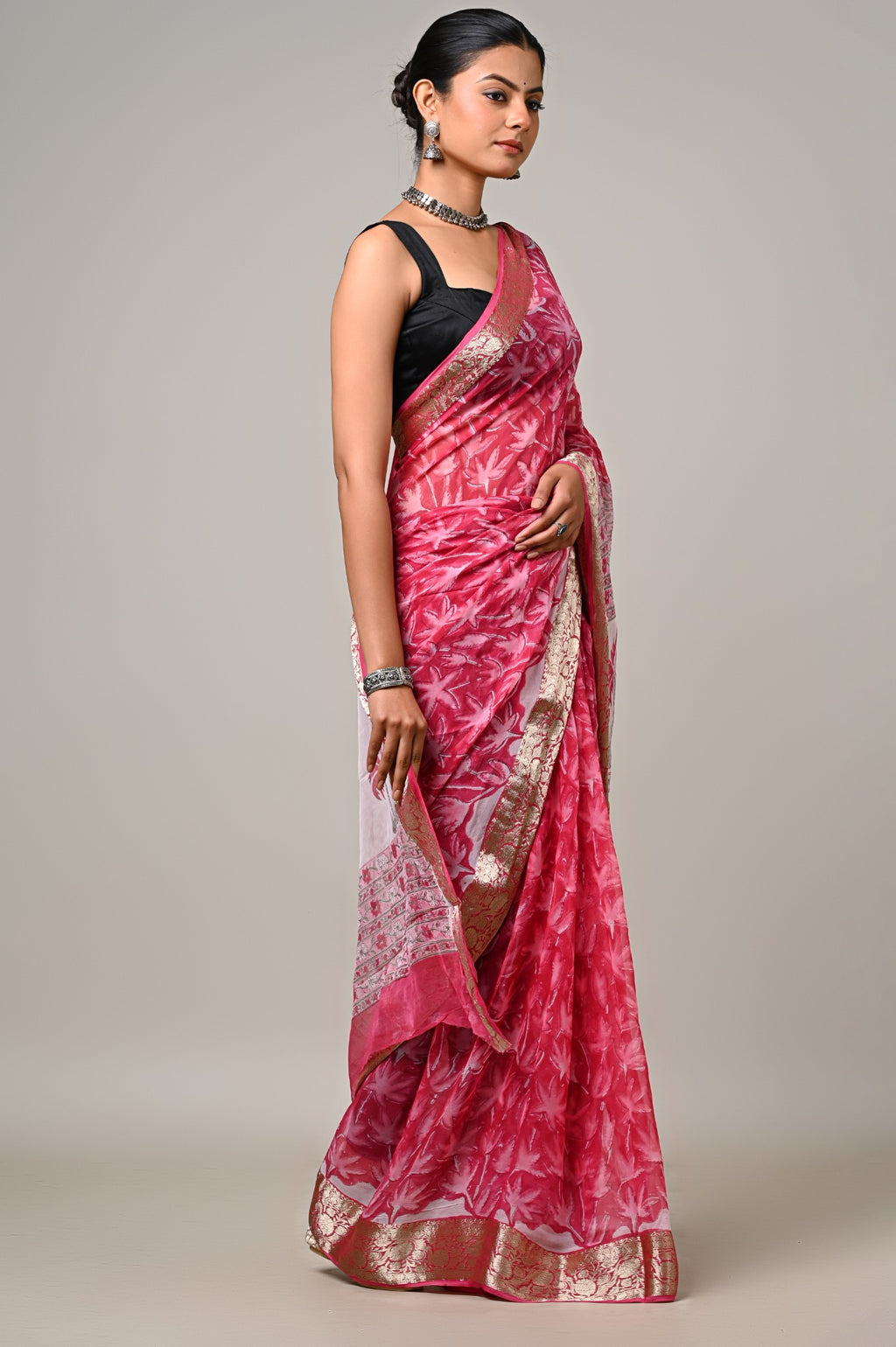 Gulabi Palm chiffon saree handblock print and border detail