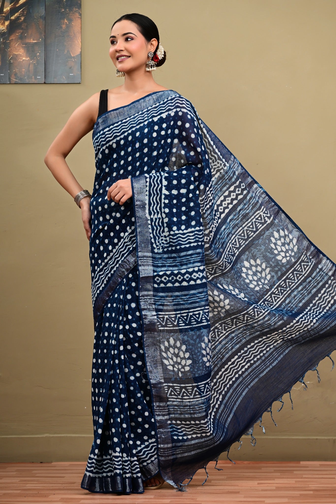 Neel Bindori linen cotton saree with handblock printed pallu
