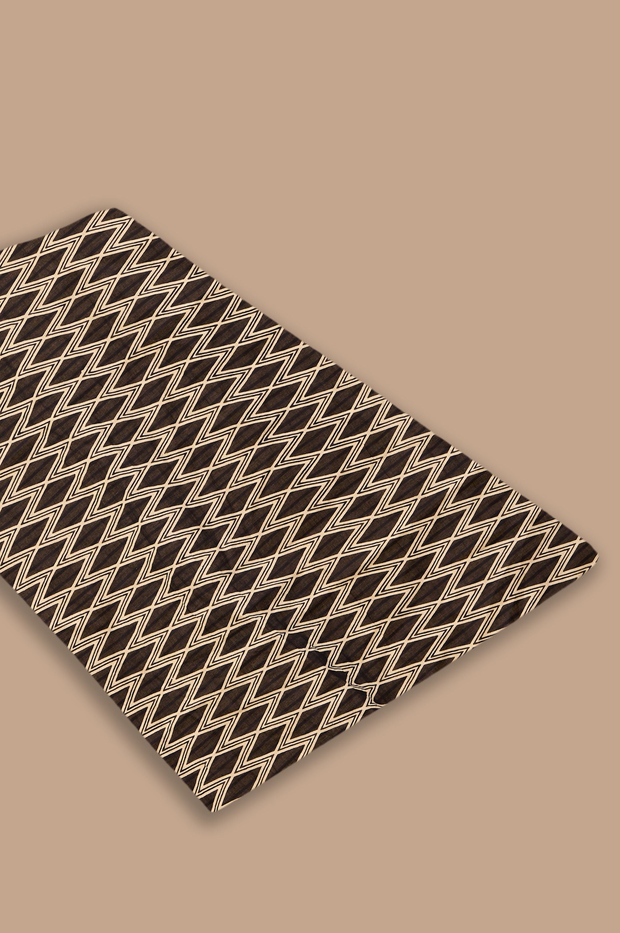 Garnet Grid Mulmul Saree